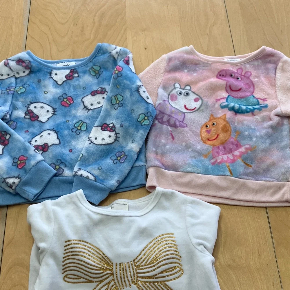 Cute Kids' Sweatshirts Set size 4 HELLO KITTY PEPPA PIG GOLD BOW
